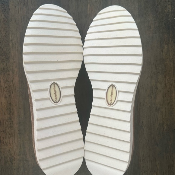 Comfortiva Ronah Heel Brand New - Picture 4 of 5